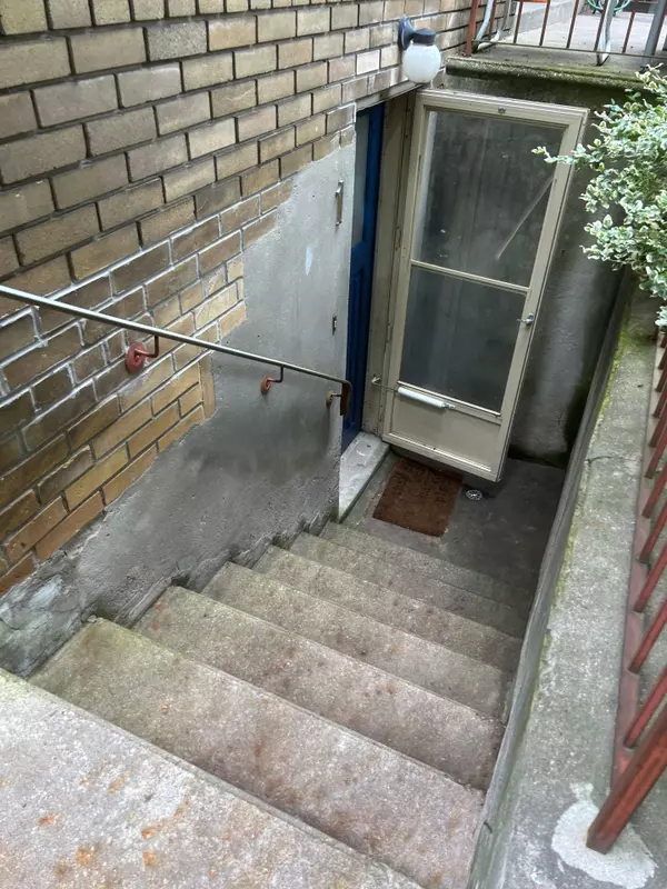 Toronto C01, ON M6H 2S7,18 Delaware AVE ##1-Basement