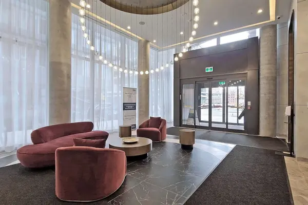 Toronto C08, ON M5B 0B7,60 Shuter ST #2510