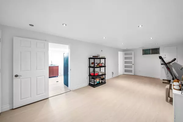 Pickering, ON L1W 2R2,834 Sanok DR #Basement