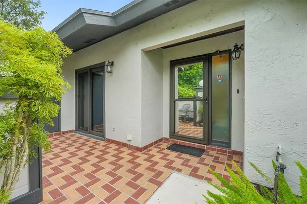 Royal Palm Beach, FL 33411,468 Long Bow Ct #468