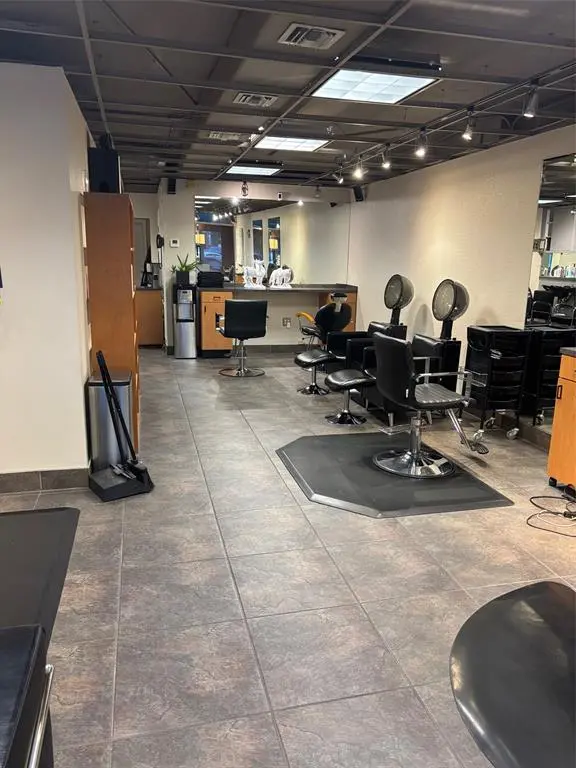 Fort Lauderdale, FL 33306,3020 N Federal Hwy #12