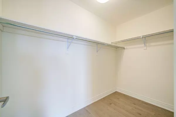 Markham, ON L3S 0E9,22 Thomas Hope LN