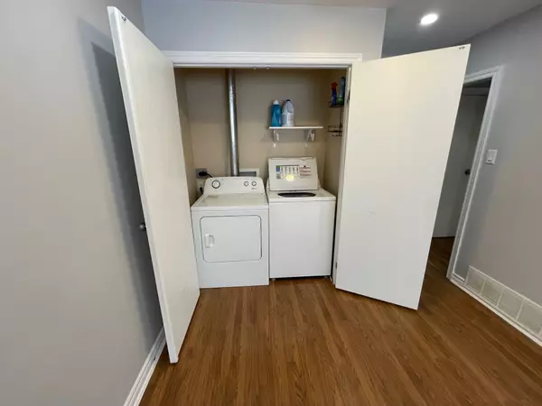 Barrie, ON L4M 2S8,7 Burbank Pl (Main) PL