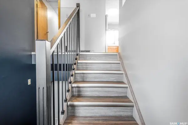 Regina, SK S4R 0X1,4317 3rd AVENUE N