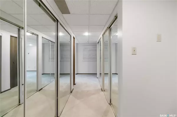 Saskatoon, SK S7N 3Z1,611 University DRIVE #301