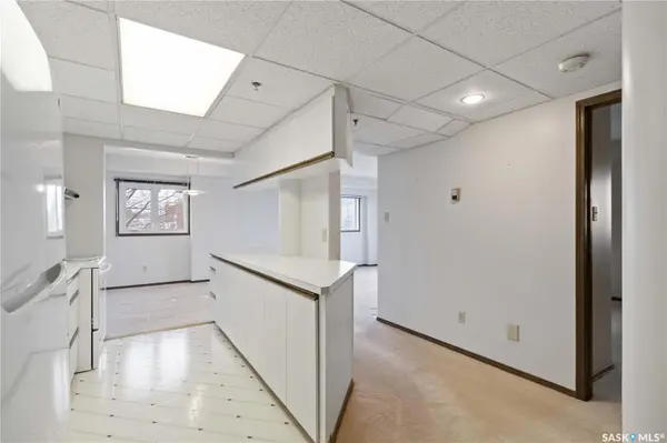 611 University DRIVE #301, Saskatoon, SK S7N 3Z1