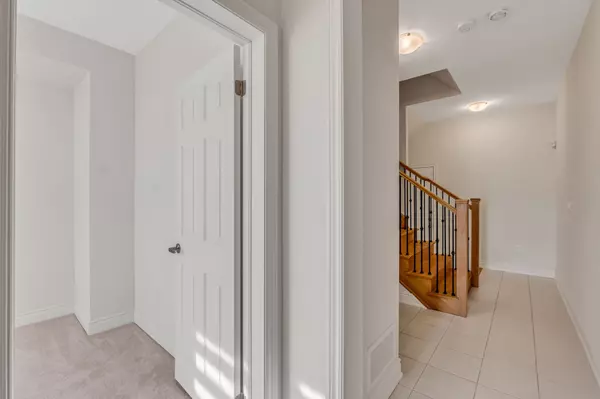 Oakville, ON L6H 7C5,3407 Sixth Line N/A