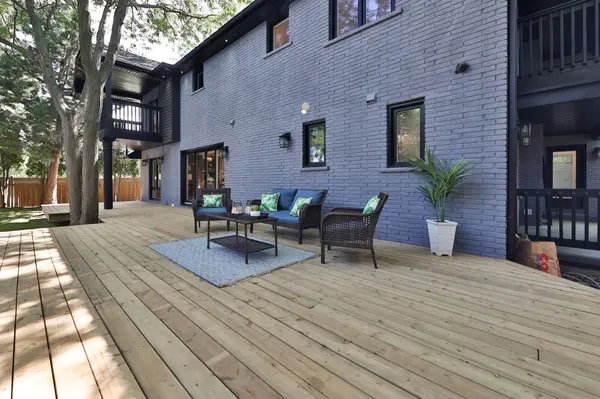 Oakville, ON L6J 5V4,2309 Dunedin RD