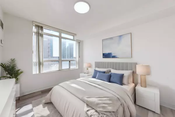 Mississauga, ON L5B 4P5,3888 Duke Of York BLVD #733