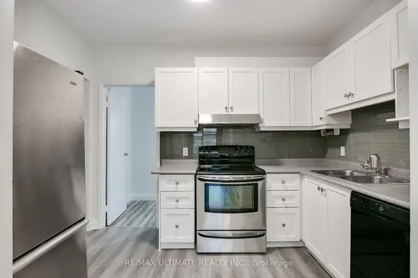 Toronto W02, ON M6S 2Z7,528 Runnymede RD #Unit 1