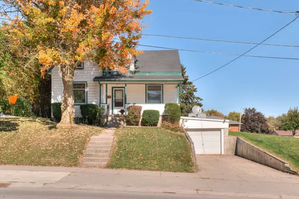 West Perth, ON N0K 1N0,21 Huron RD