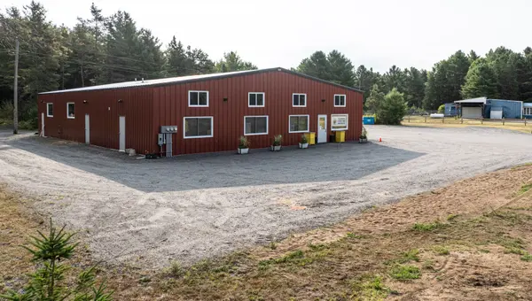 25754 35 Highway N RD S #Unit 2, Lake Of Bays, ON P0A 1H0