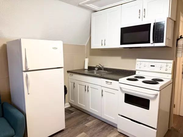 Niagara Falls, ON L2E 3G2,4701 RIVER RD #Unit 3