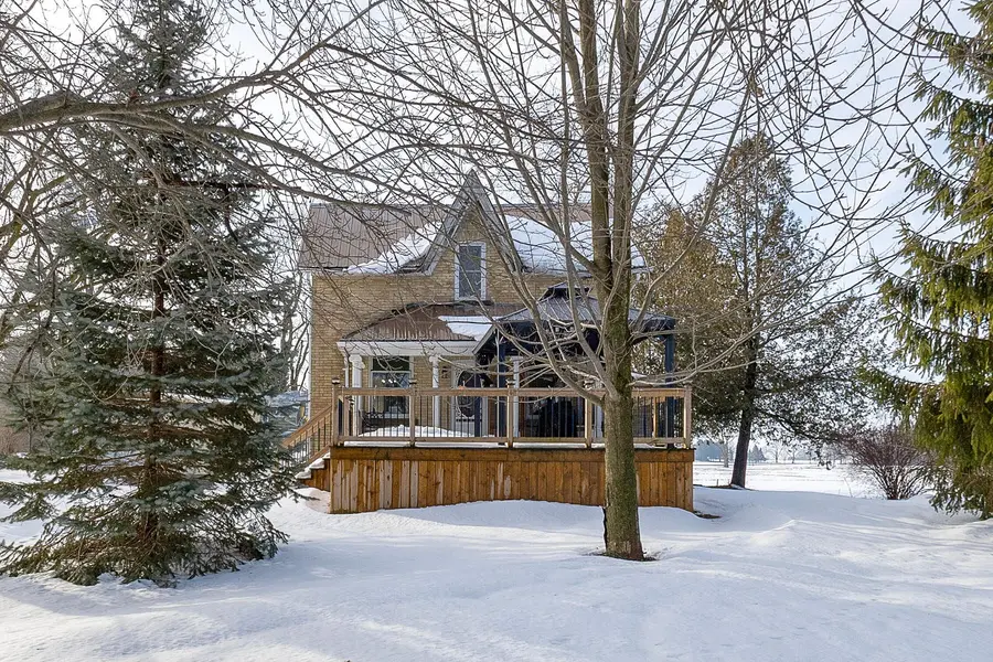 3410 Perth Rd 163 RD, West Perth, ON N0K 1N0