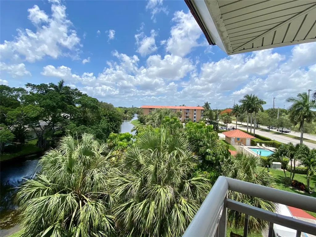 Fort Lauderdale, FL 33324,605 S Pine Island Rd #405A