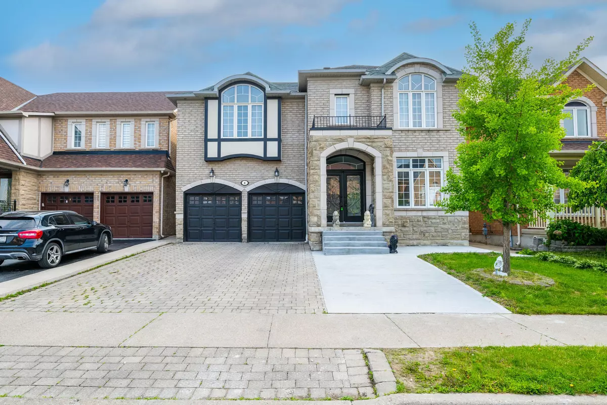Brampton, ON L6R 3H6,4 Freshspring DR