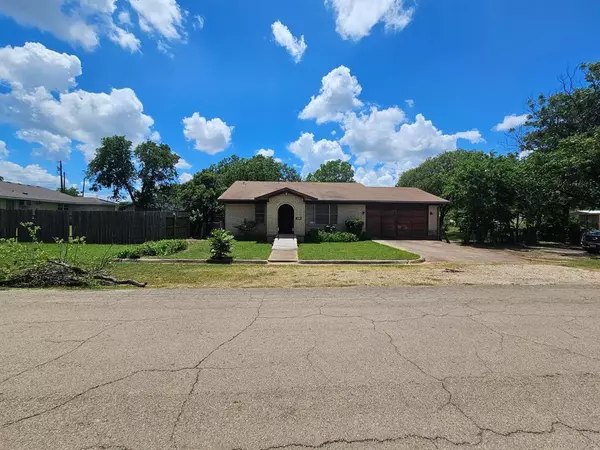 Mcgregor, TX 76657,311 N Arthur Street