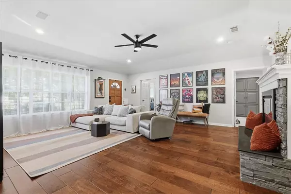 Irving, TX 75060,110 E 7th Street