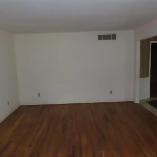 Dallas, TX 75254,14214 Edgecrest Drive