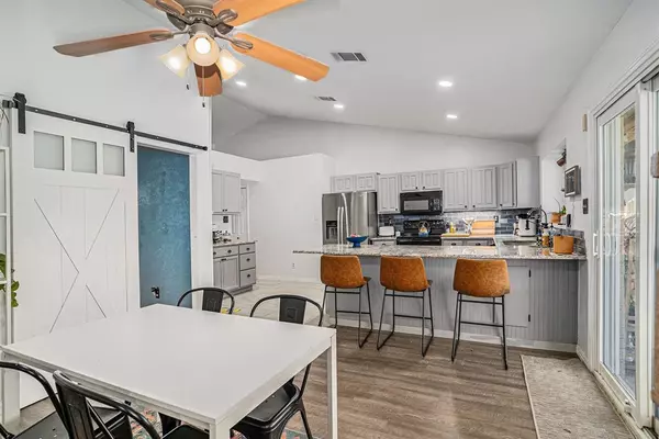 4205 Staghorn Circle S, Fort Worth, TX 76137