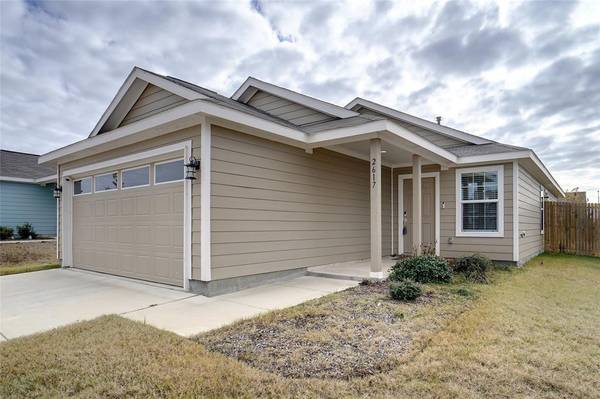2617 Kingsman Drive, Fort Worth, TX 76179