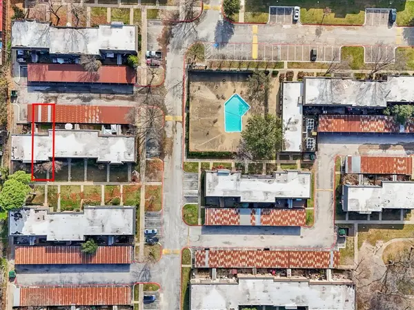 Irving, TX 75061,1819 E Grauwyler Road #178