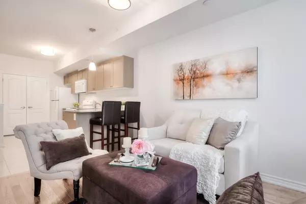 Toronto, ON M2M 0B4,39 Drewry AVE #15