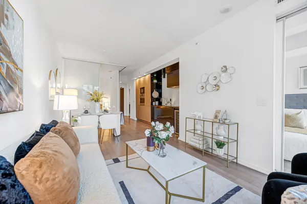 70 Temperance ST #2501,  Toronto C01,  ON M5H 4E8