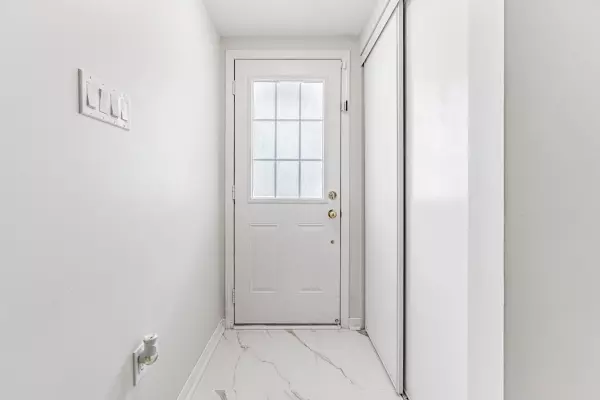 Ajax, ON L1T 0C1,82 Abela LN