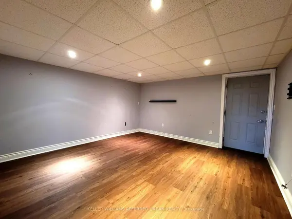 Toronto E02, ON M4E 3N8,287 Kingswood RD