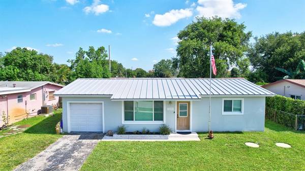 6321 Raleigh St, Hollywood, FL 33024