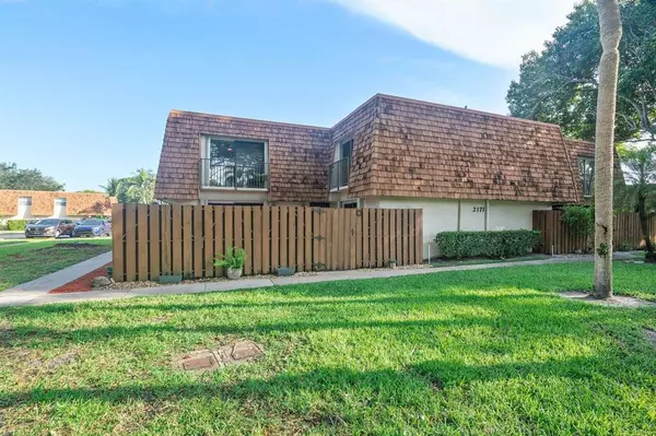 Davie, FL 33324,2171 SW 90th Ave #c-8