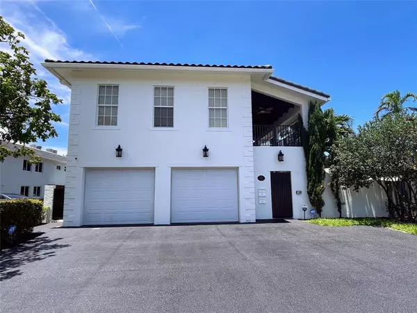 Fort Lauderdale, FL 33305,929 NE 18Th Ct #1-2