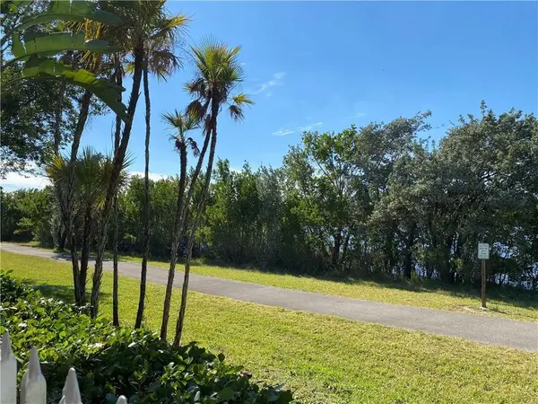 Hollywood, FL 33019,1940 Sweetbay Way