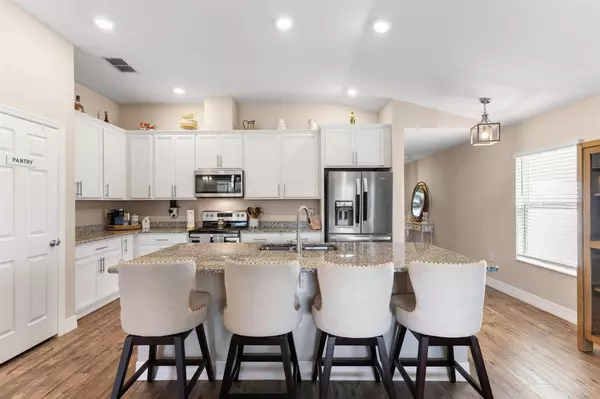 Port St Lucie, FL 34983,5580 NW Pine Trail Cir