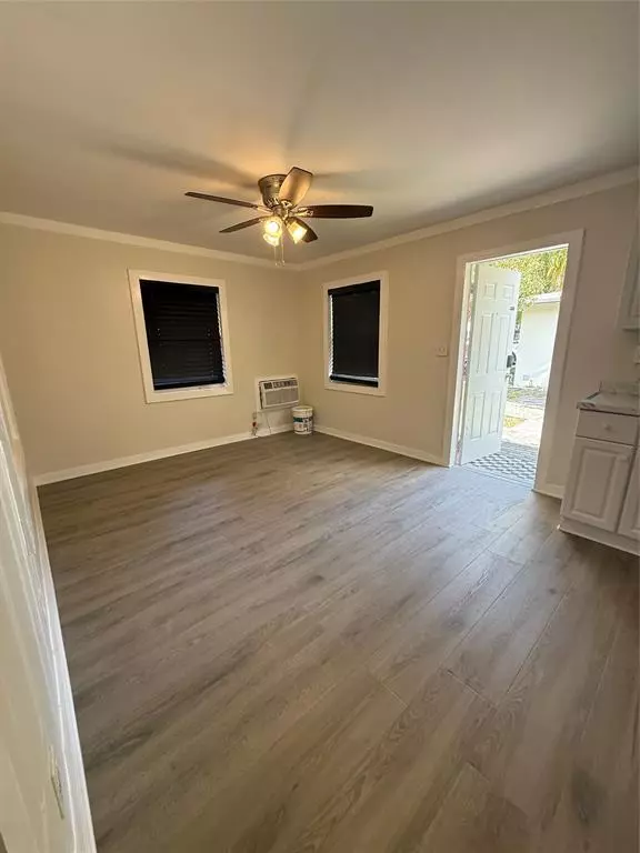 Pompano Beach, FL 33062,3312 SE 3rd STREET #1