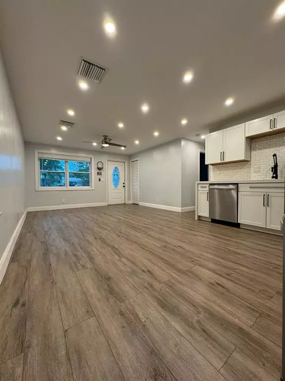 Fort Lauderdale, FL 33328,9422 SW 51st St