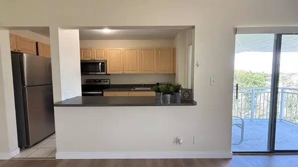 Fort Lauderdale, FL 33324,605 S Pine Island Rd #405A