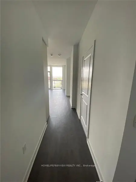 Richmond Hill, ON L4B 0G9,75 oneida CRES #901