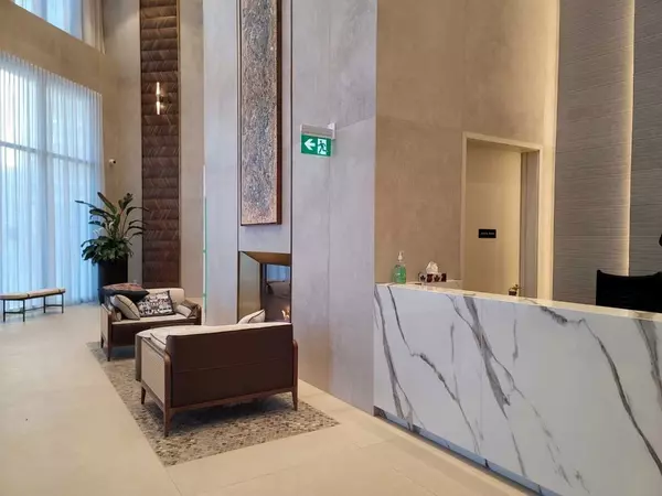 Vaughan, ON L4K 0L1,1000 Portage Pkwy #2705