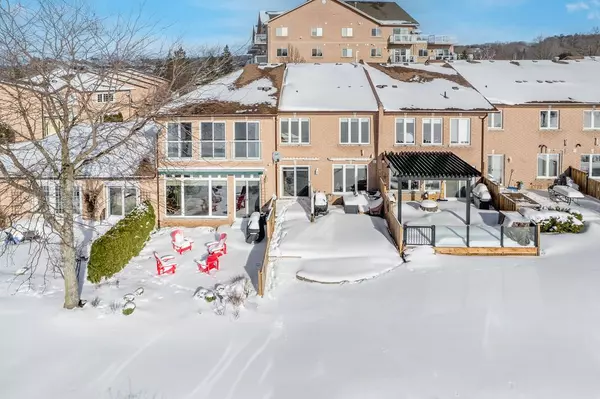 Penetanguishene, ON L9M 2H3,4 BECK BLVD #6