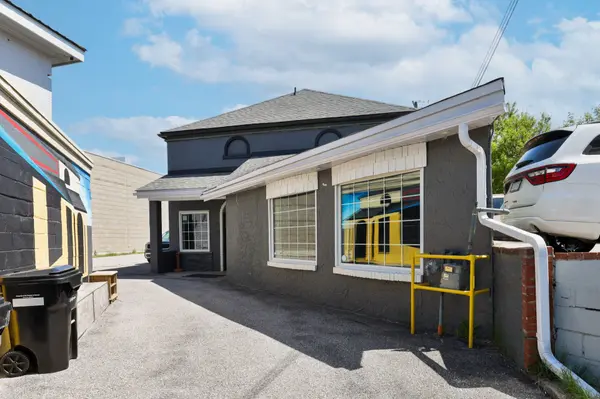 Midland, ON L4R 3M7,337 KING ST