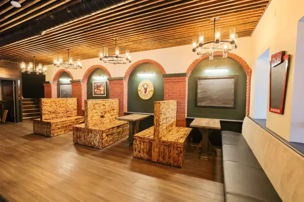 Midland, ON L4R 3M7,337 KING ST