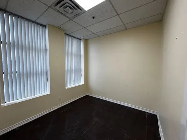 Mississauga, ON L5T 2N9,428 Gibraltar DR ##2