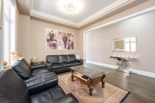 Caledon, ON L7C 4N1,85 James Walker AVE