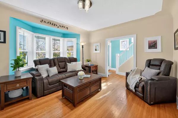 Hamilton, ON L8K 3A4,46 Weir ST S