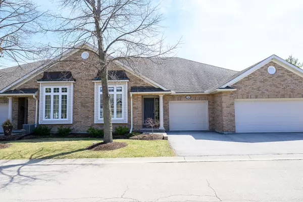 Niagara-on-the-lake, ON L0S 1J0,1439 NIAGARA STONE RD #18