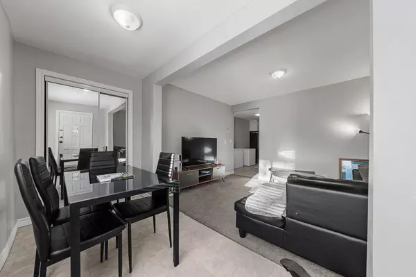 Cambridge, ON N1R 4V3,15 Grantham AVE