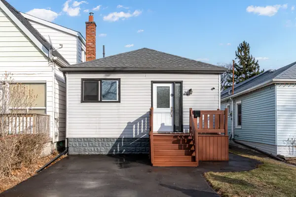 36 Harmony AVE, Hamilton, ON L8H 4X2