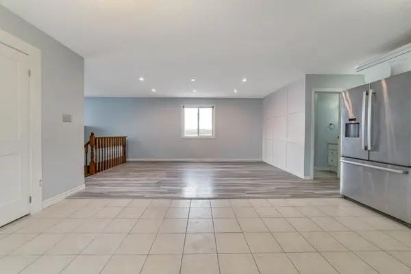 London North, ON N6H 5W1,1002 Blythwood RD